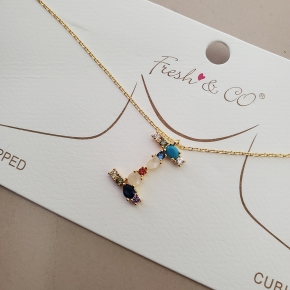 NWT Letter I Zirconia Gems Monogram Necklace - Picture 3 of 4